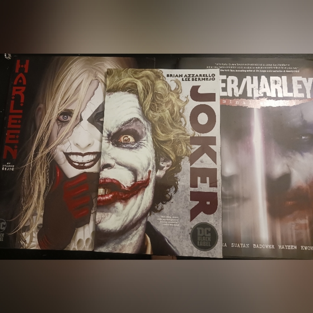 DC Black Label Harley Quinn/Joker Books